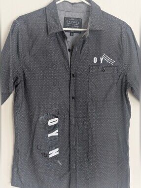Oxygen Men's Gray Graphic Button Down Shirt Size Medium Nineteen Ninety Three Po